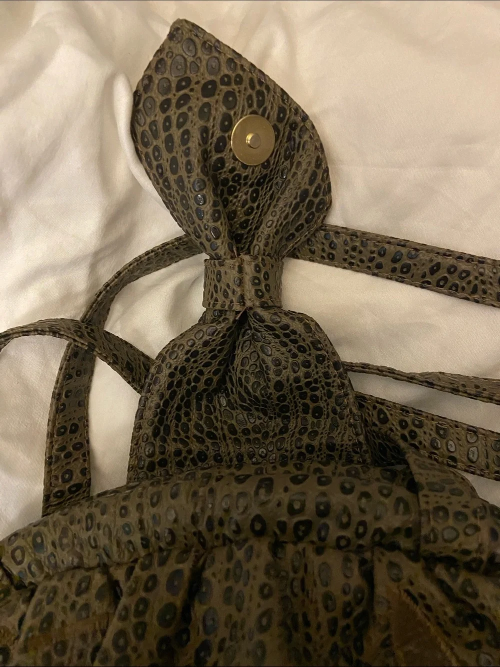 Vintage NAS Womens Drawstring Crossbody Bag